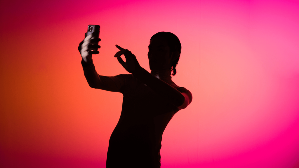 Symbolbild: Milliardenmarkt Influencer Marketing, Chiara Ferragni, Neues bei Insta